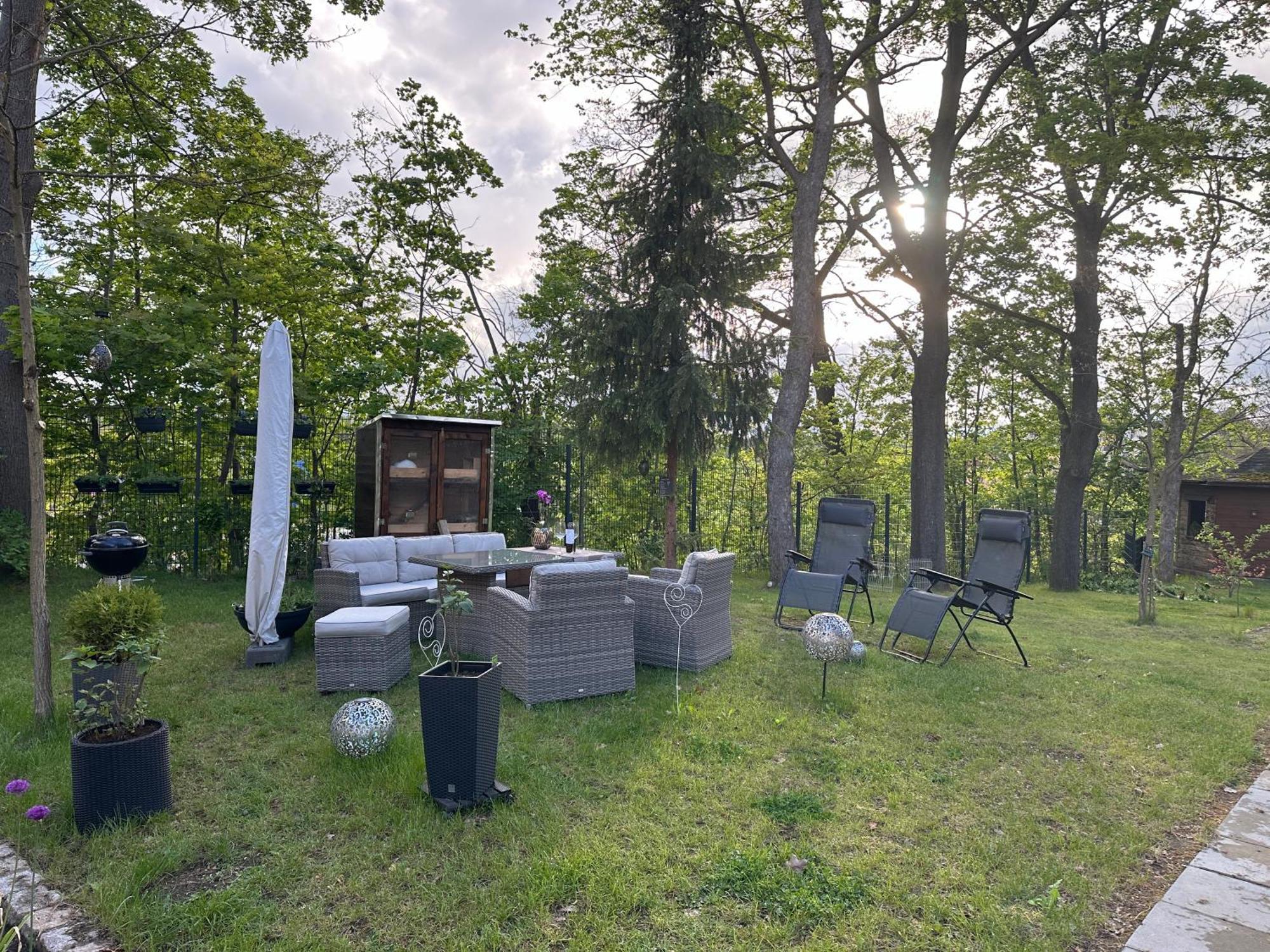* Stadtvilla Plauen * * Aussergewoehnlich * 2 Zimmerwohnung * Zentrumsnah Exterior foto